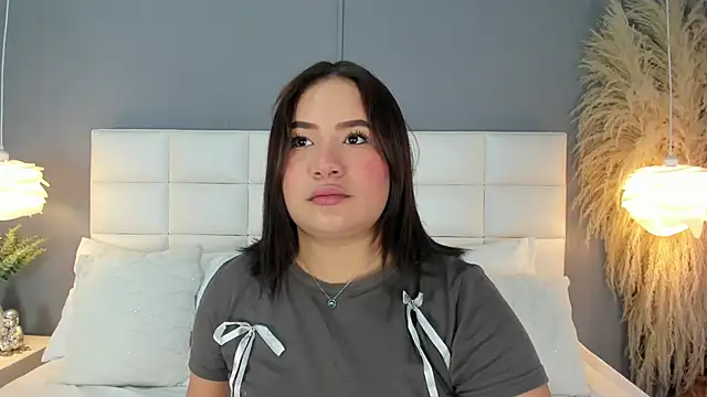 HannaKarson online show from 10-20-25, 11:33