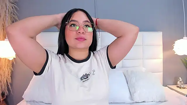 HannaKarson online show from 02-07-26, 11:40