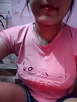 Snapshot of Bittu-rani chatting on 01-29-25, 03:04 Bittu-rani online show from 01-29-25, 03:04