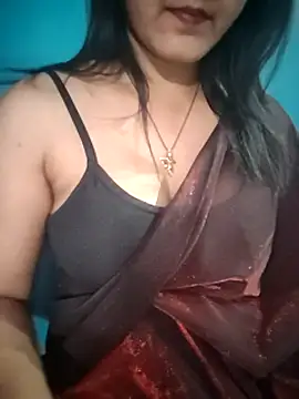 Snapshot of Bittu-rani chatting on 03-09-25, 12:09 Bittu-rani online show from 03-09-25, 12:09