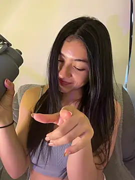 Liissa cute  online show from 04-08-26, 06:31