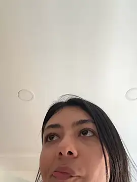 Liissa cute  online show from 01-11-26, 06:15