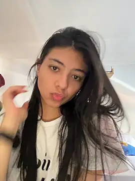 Liissa cute  online show from 01-17-26, 05:49