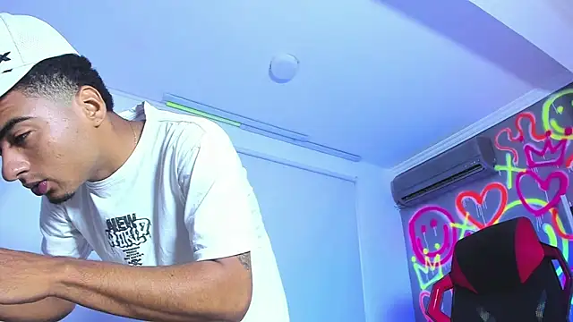 ANGEL NICOLAS online show from 01-09-26, 04:36