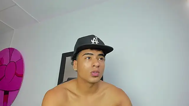 ANGEL NICOLAS online show from 01-10-25, 09:10