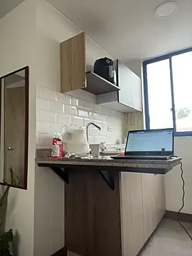 LauraCadwell online show from 02-07-26, 12:13