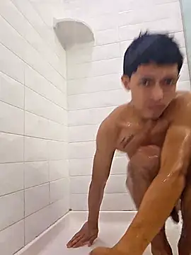 Snapshot of Yoko0381 chatting on 09-24-25, 12:51 Yoko0381 online show from 09-24-25, 12:51