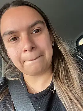 Nathaly00  online show from 09-26-25, 07:32