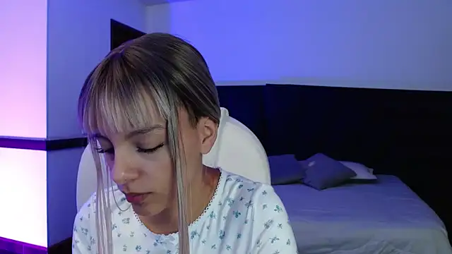 peyton golden1 online show from 02-13-26, 03:06