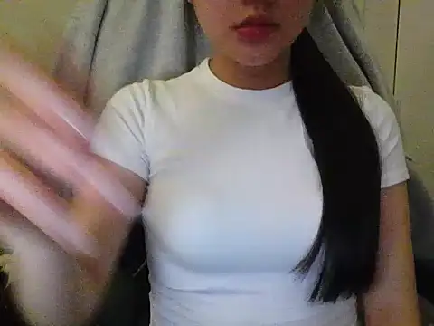 Yin-girl online show from 12-02-25, 05:14