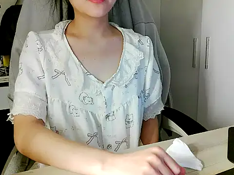 Yin-girl online show from 02-01-26, 06:28