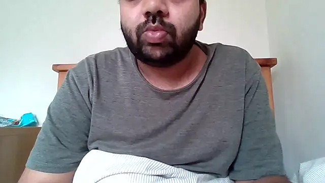 whoreboi98 online show from 04-20-26, 09:56