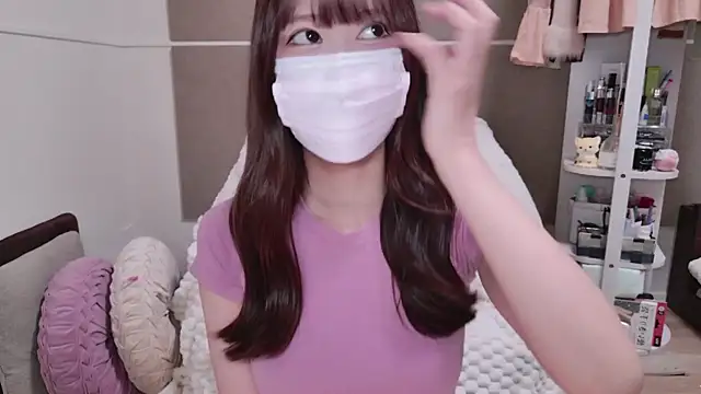 Snapshot of TsukasaSakai chatting on 01-20-25, 01:00 TsukasaSakai online show from 01-20-25, 01:00