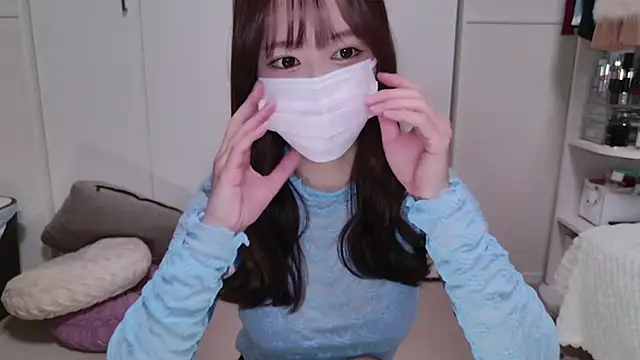 Snapshot of TsukasaSakai chatting on 01-04-25, 03:29 TsukasaSakai online show from 01-04-25, 03:29