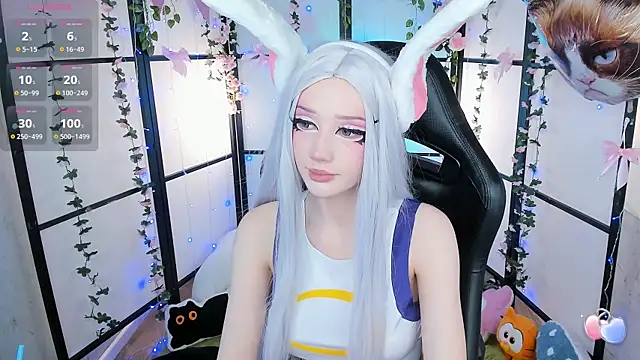 LilithLin online show from 11-25-25, 11:37