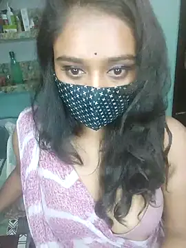 Dreamgirl1211 online show from 10-06-25, 06:41