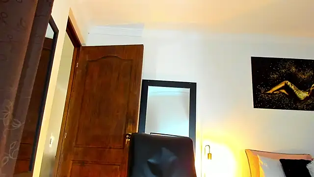 Snapshot of KimberlyBanks2 chatting on 09-19-25, 03:05 KimberlyBanks2 online show from 09-19-25, 03:05
