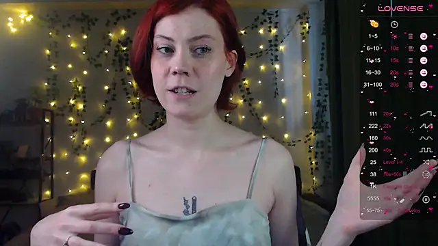 Snapshot of Your_Corvus chatting on 03-10-25, 11:45 Your Corvus online show from 03-10-25, 11:45