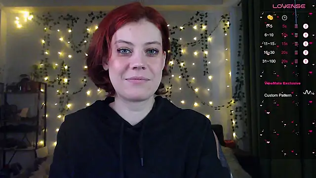 Snapshot of Your_Corvus chatting on 03-18-25, 07:44 Your Corvus online show from 03-18-25, 07:44