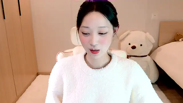 Xueb J online show from 12-12-24, 03:48