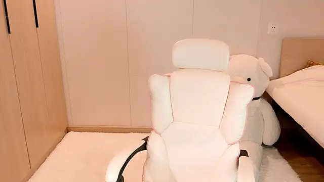 Xueb J online show from 12-07-24, 09:22