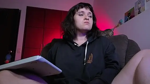 NEXT DOOR GIRL  online show from 05-27-26, 02:30