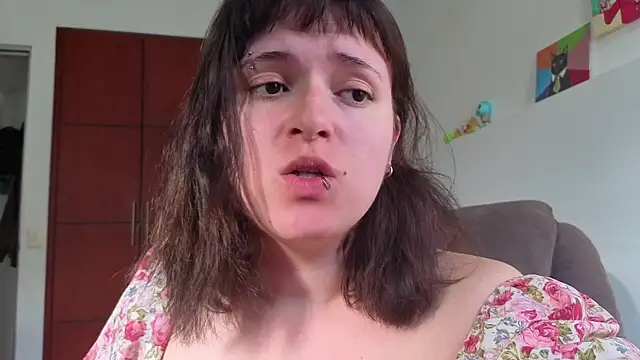 Snapshot of NEXT_DOOR_GIRL_ chatting on 06-25-26, 09:09 NEXT DOOR GIRL online show from 06-25-26, 09:09