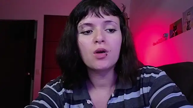 NEXT DOOR GIRL  online show from 05-28-26, 10:48