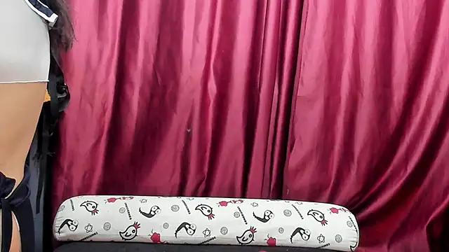 AvaLusty online show from 11-14-25, 02:10