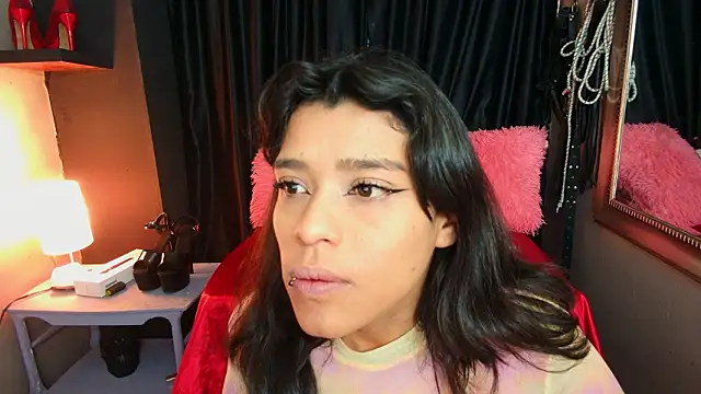 AvaLusty online show from 02-07-26, 03:20