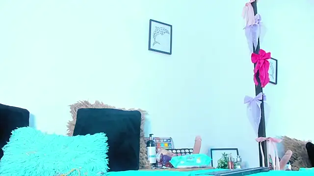 Briyit Doll online show from 10-10-25, 07:36