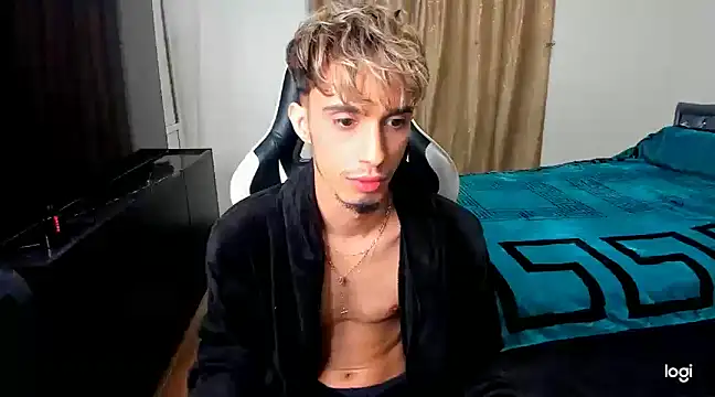 Snapshot of se6model chatting on 01-02-25, 11:27 se6model online show from 01-02-25, 11:27