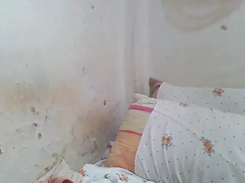 Snapshot of PRETTY-LIA chatting on 04-11-26, 07:45 PRETTY-LIA online show from 04-11-26, 07:45