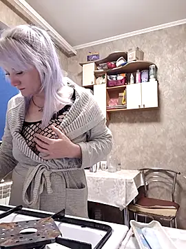 Tina Alev online show from 05-04-26, 06:11