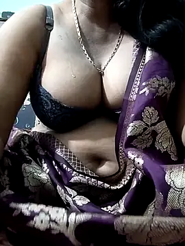 Snapshot of Savita_bhabhii chatting on 02-05-26, 05:42 Savita bhabhii online show from 02-05-26, 05:42