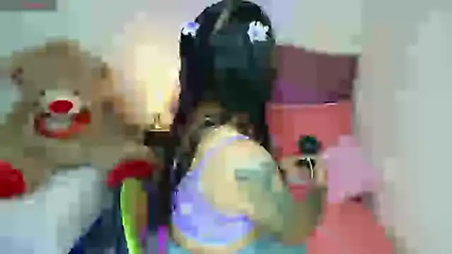 sofiasex99 online show from 05-05-26, 08:01