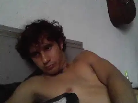 Snapshot of pedrodavid_ chatting on 12-16-24, 08:26 pedrodavid online show from 12-16-24, 08:26