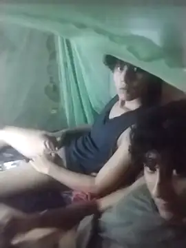 Snapshot of pedrodavid_ chatting on 11-04-25, 07:23 pedrodavid online show from 11-04-25, 07:23