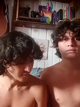 pedrodavid  online show from 06-14-26, 06:31