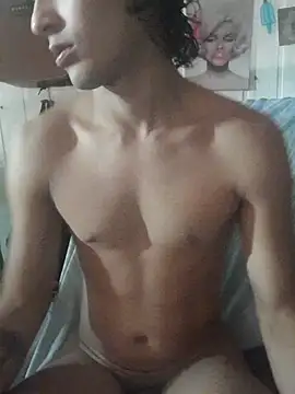 pedrodavid  online show from 05-05-26, 09:07