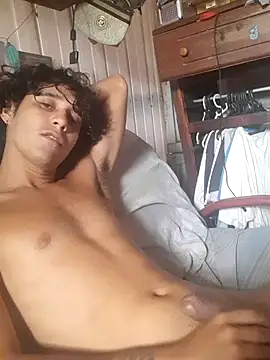 pedrodavid  online show from 05-07-26, 08:23