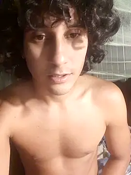 pedrodavid  online show from 06-18-26, 05:06