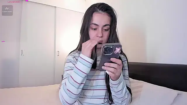 guccipussy1 online show from 01-17-25, 12:42
