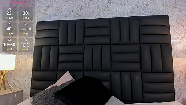 Caro martinezz online show from 03-20-25, 04:07