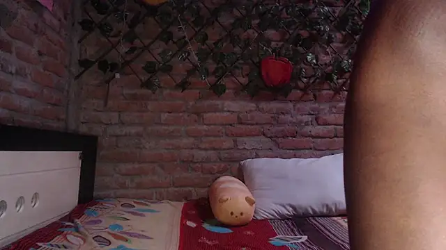 Angell Dustt  online show from 03-26-26, 04:16