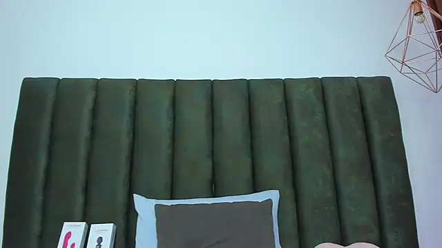 ThailyCherry online show from 09-22-25, 07:09