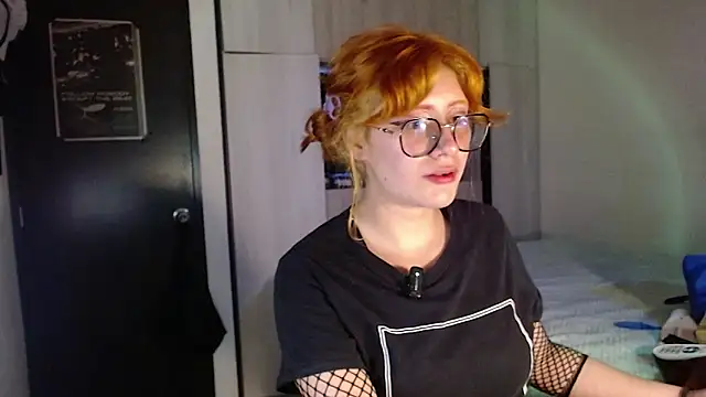 mariana124- online show from 12-14-25, 01:12