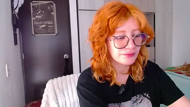 mariana124- online show from 12-17-25, 02:55