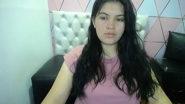 Snapshot of Marinasexxx chatting on 12-02-25, 06:42 Marinasexxx online show from 12-02-25, 06:42