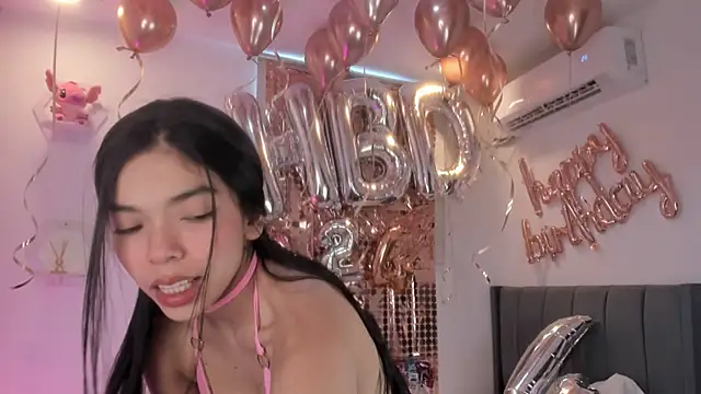 meganrossee69 online show from 05-18-26, 09:30